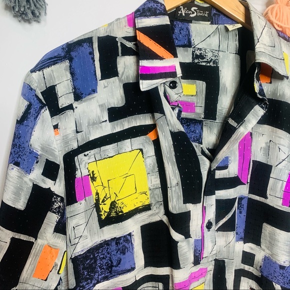 VINTAGE streetwear purple silk geometric polo - Picture 7 of 10